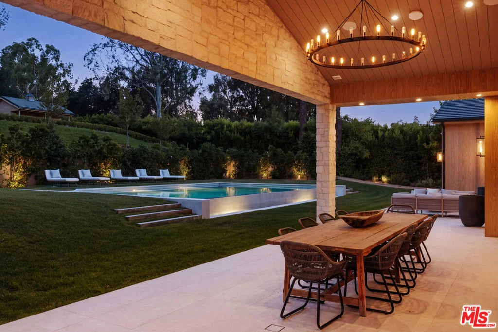 Photo of 5287 Round Meadow Road