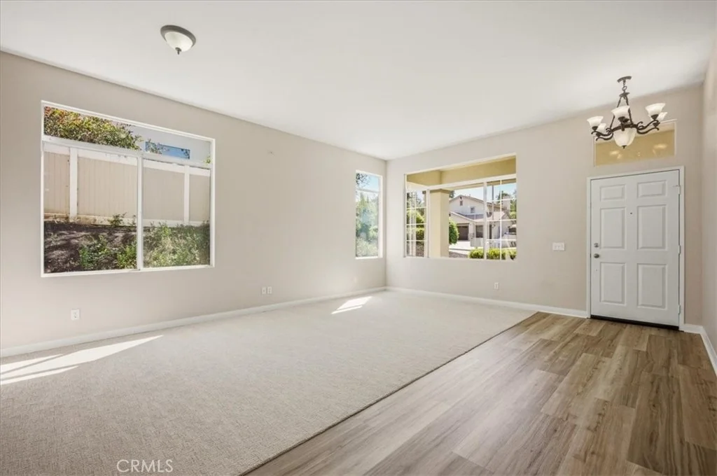 Photo of 33460 Brushy Hollow