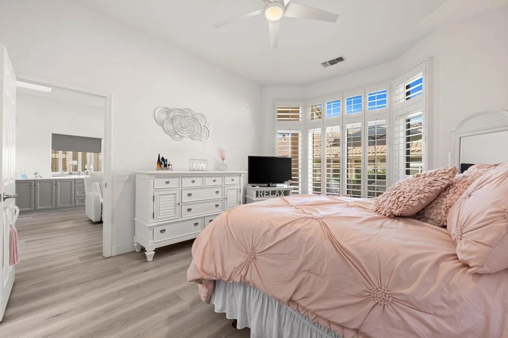 Photo of 38555 Orangecrest Road
