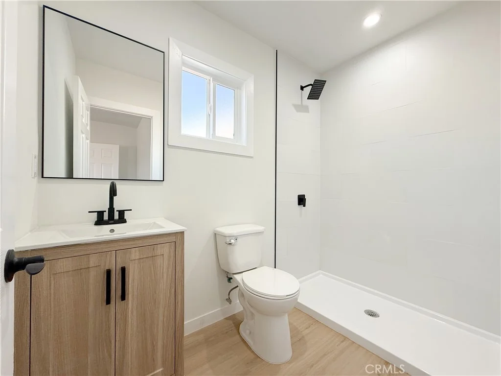 Photo of 917 W 130th Street