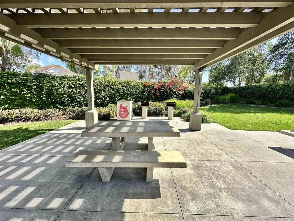 Photo of 3985 Carino Way