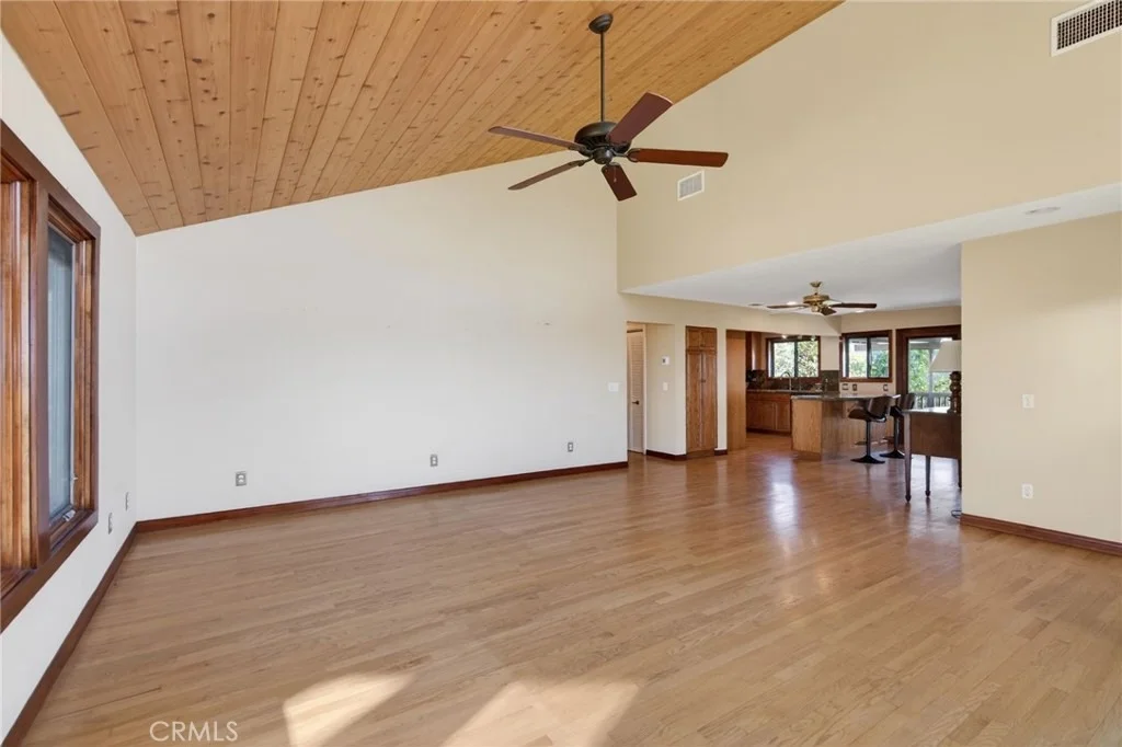 Photo of 20682 Hill Top Drive