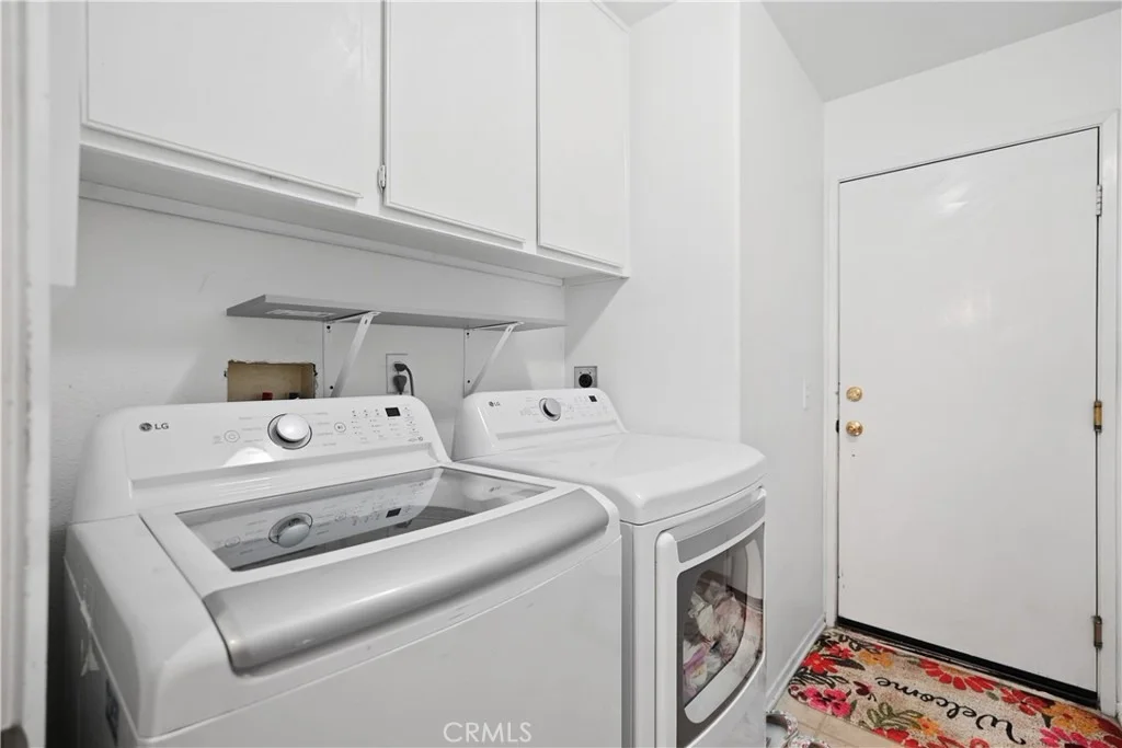Photo of 39755 Naples