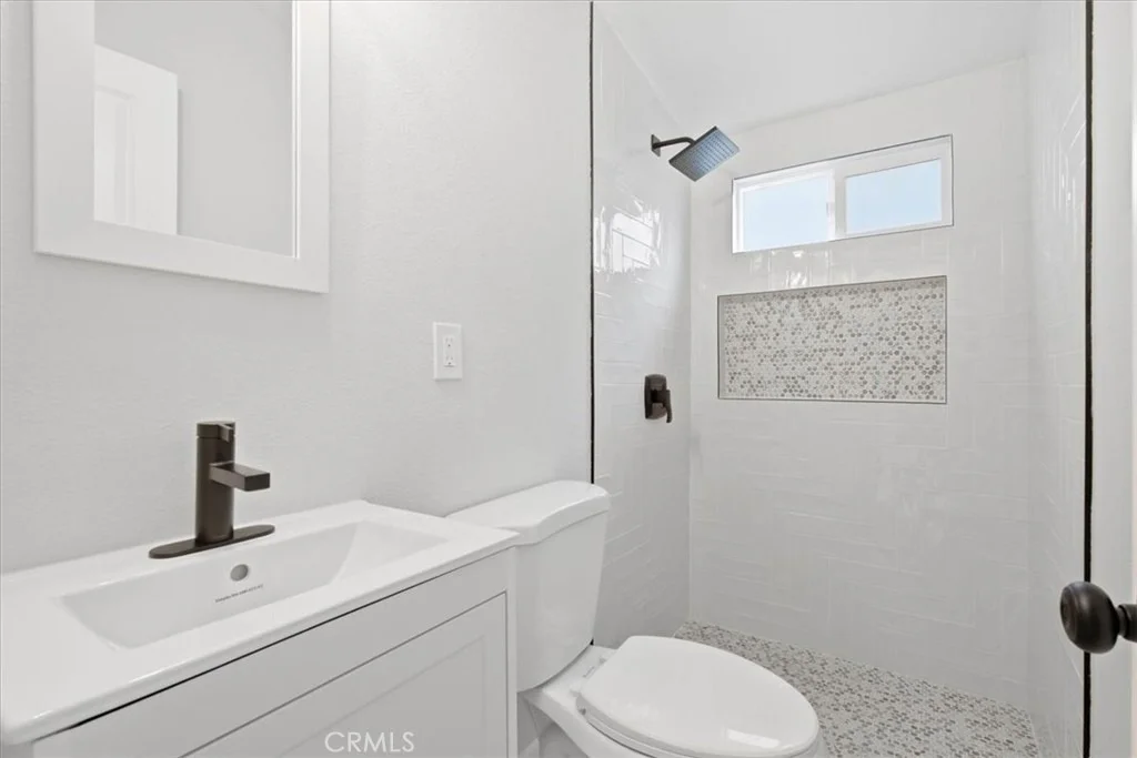 Photo of 7614 Tamarind