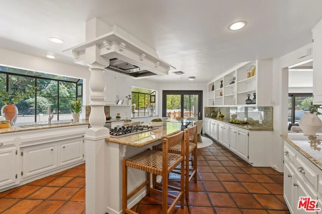 Photo of 9830 Beeson Drive
