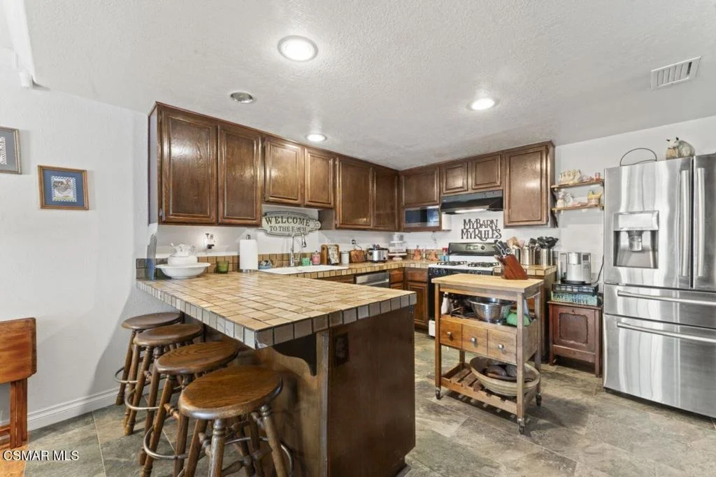 Photo of 2461 Pinewood Place