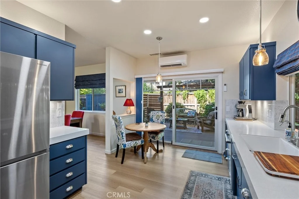 Photo of 304 Mission Serra