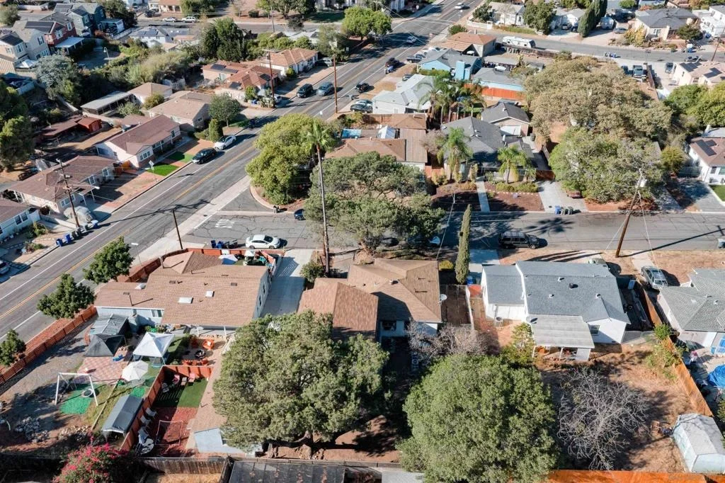 Photo of 7207 Berkeley Dr.