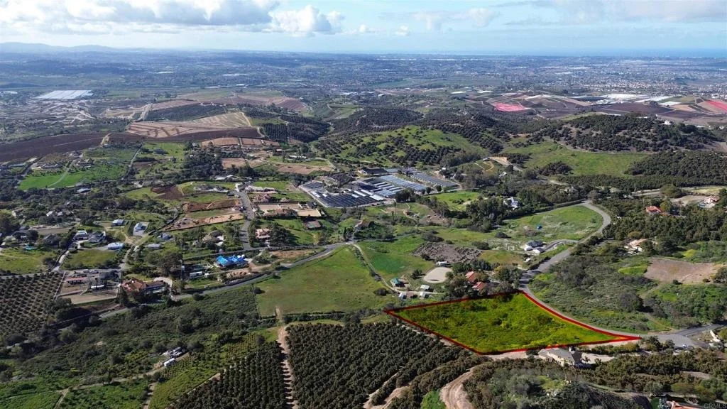Photo of 1560 Camino Corto