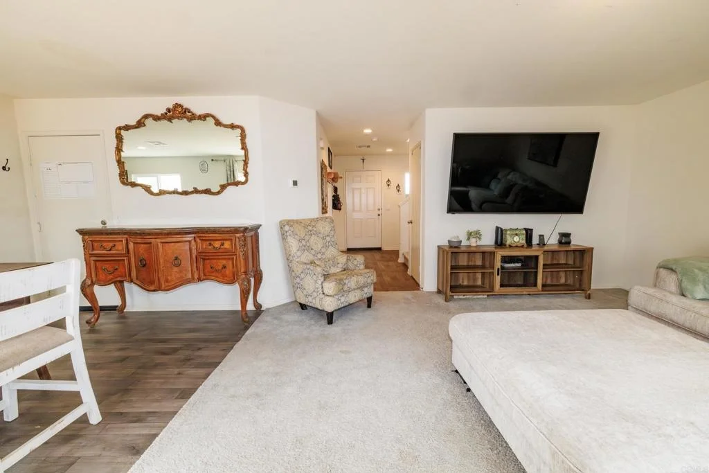 Photo of 2402 Barbara Street