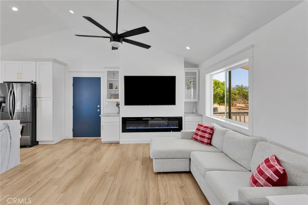 Photo of 8038 Begonia Road