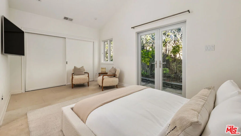 Photo of 29020 Cliffside Drive
