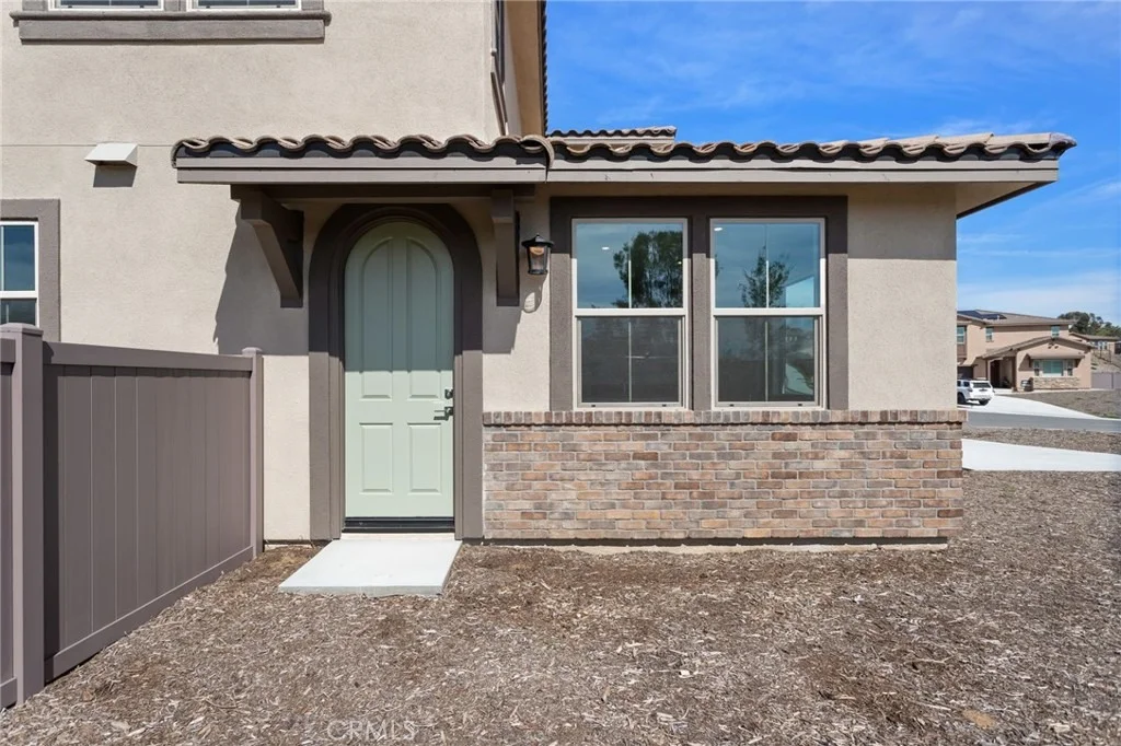 Photo of 1670 Amanda Glen