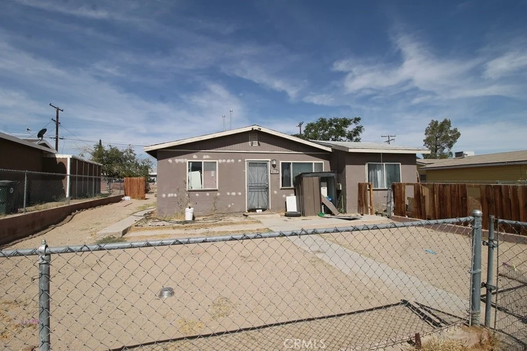 Photo of 610 Chateau
