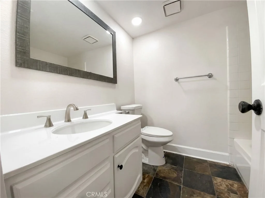 Photo of 3303 Deaver
