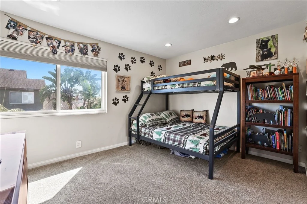 Photo of 8482 Deepview Drive