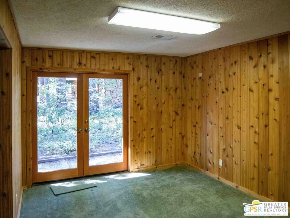 Photo of 25970 Cedar Street