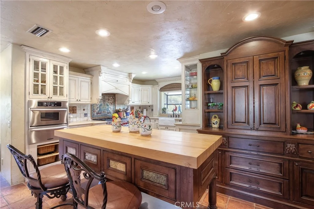 Photo of 35010 Santa Rita Road