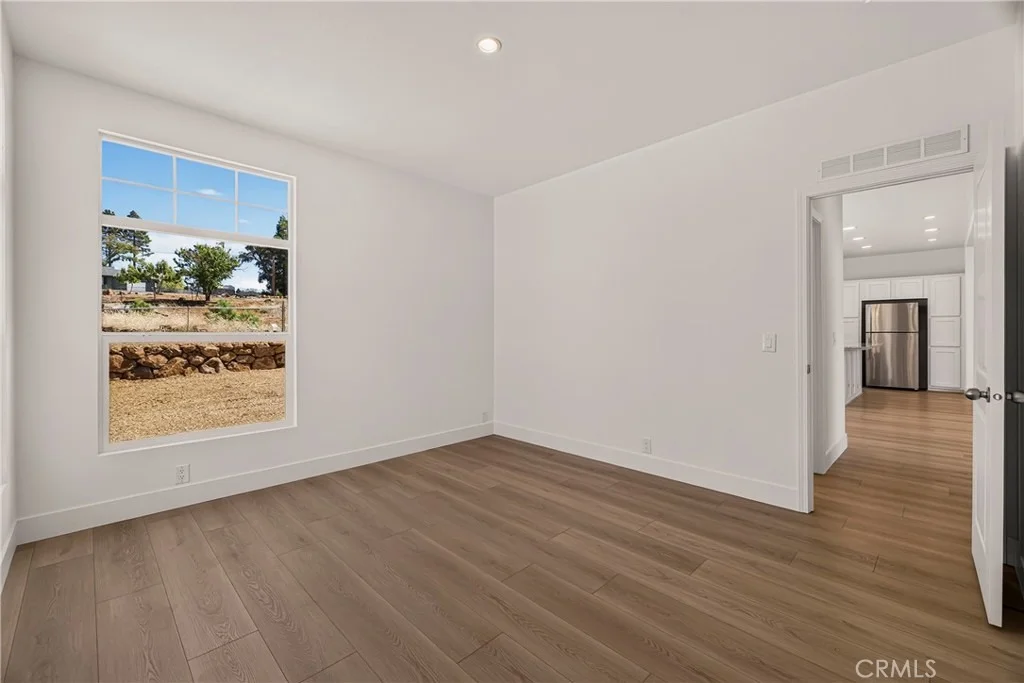 Photo of 1166 Wagstaff