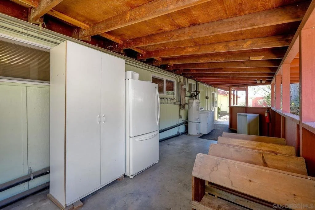 Photo of 15525 Lyons Valley