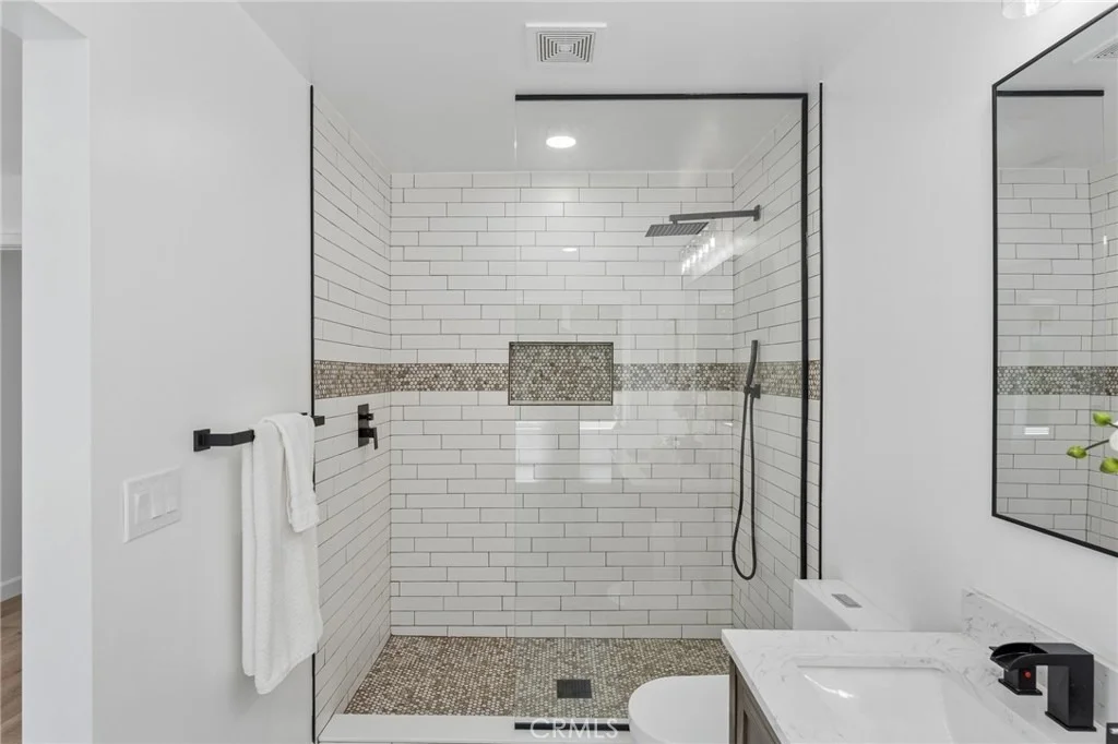 Photo of 4818 Crestview
