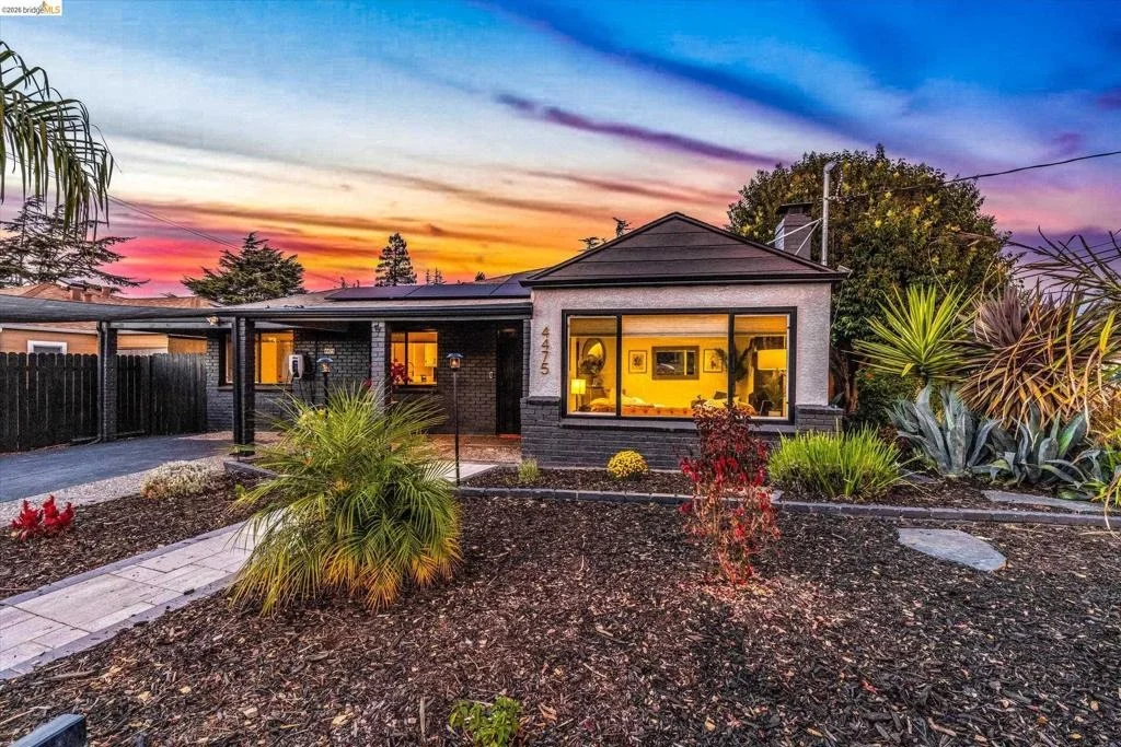Photo of 4475 Wesley