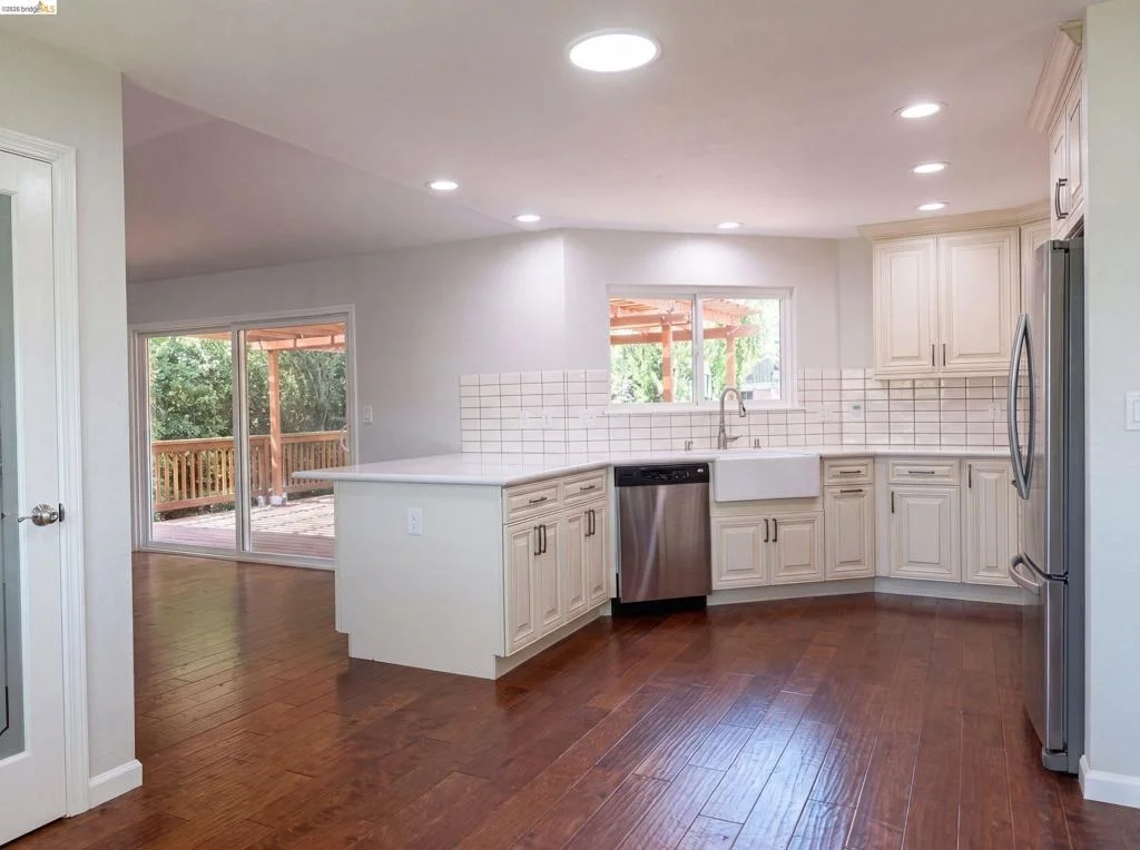 Photo of 1091 Fox Meadow Way