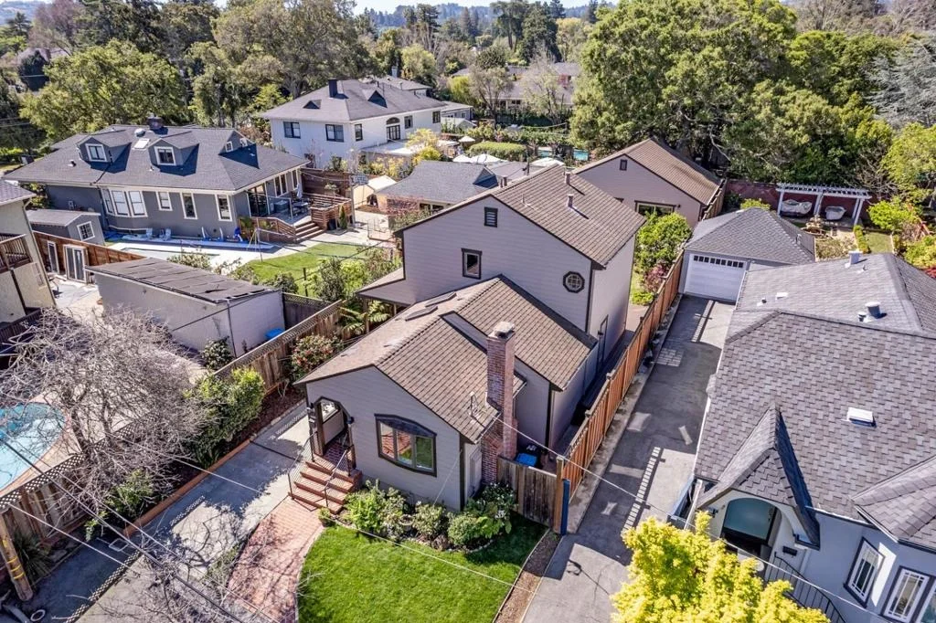Photo of 301 Engle Road
