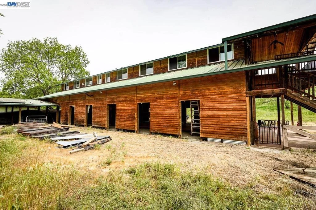 Photo of 6115 Morgan Territory Rd