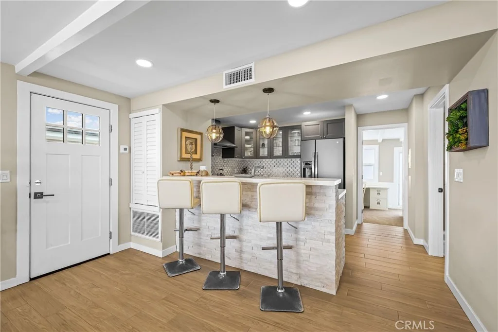 Photo of 35091 Beach Road