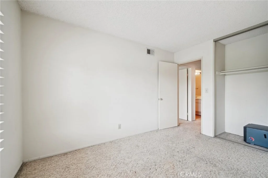 Photo of 2279 Wisteria Avenue