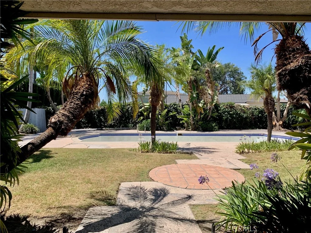Photo of 8144 Valdina