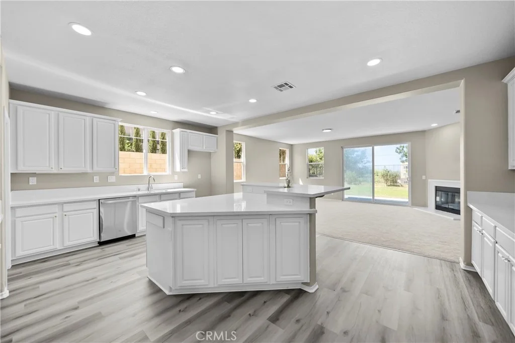 Photo of 6727 Miramar Lane