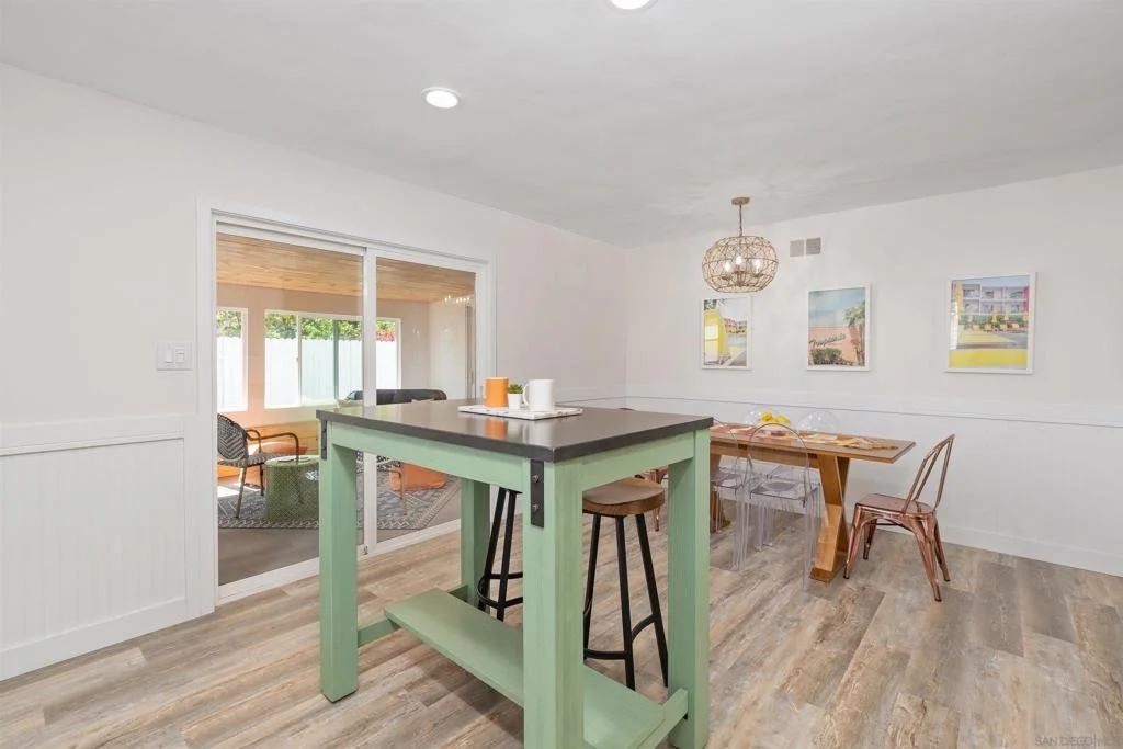 Photo of 3245 Carolyn Dr