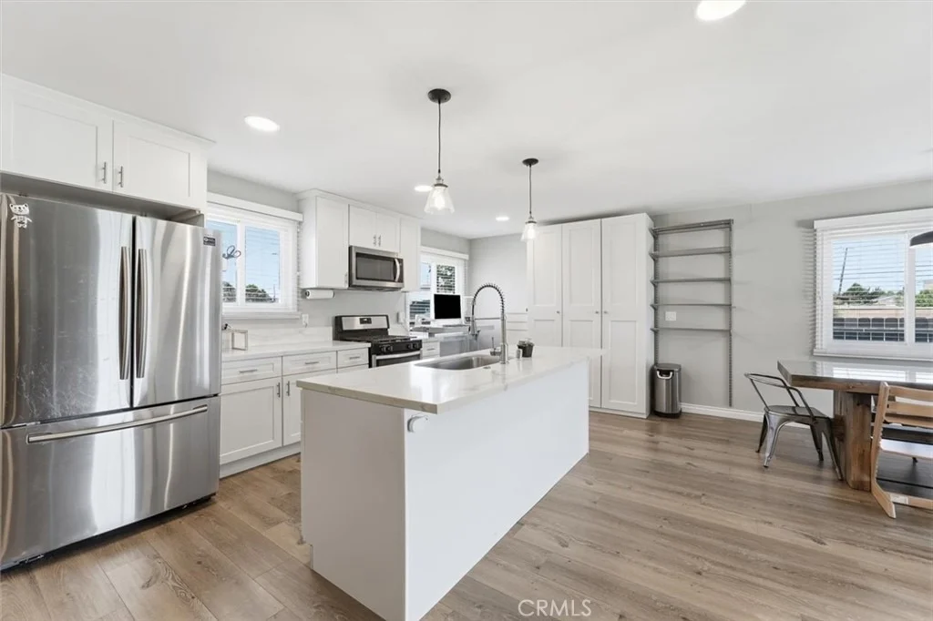Photo of 3945 W 176th Street