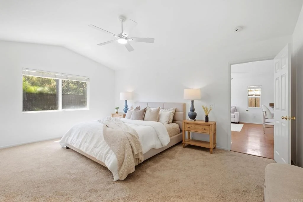 Photo of 1009 Longfellow Court