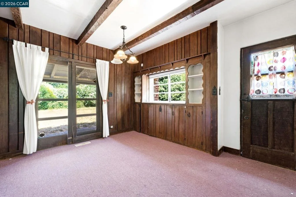 Photo of 2339 Tice Valley Blvd