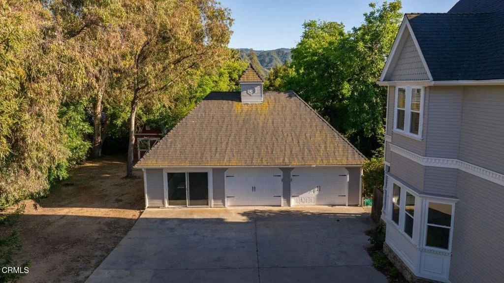 Photo of 1450 Grand Avenue