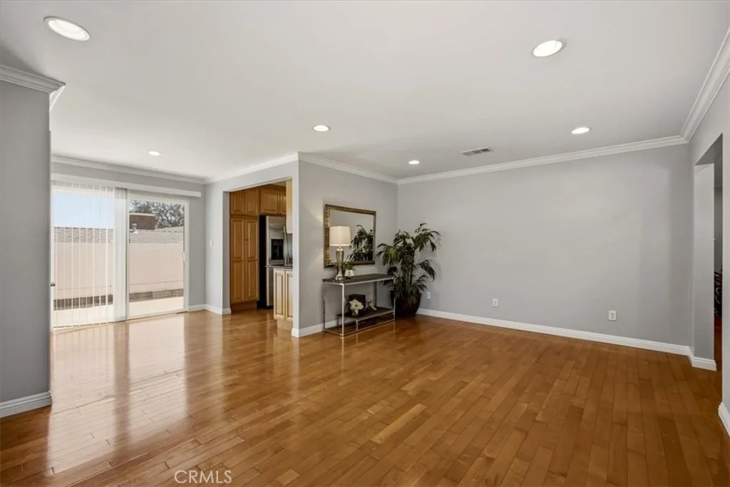 Photo of 1175 Valley View