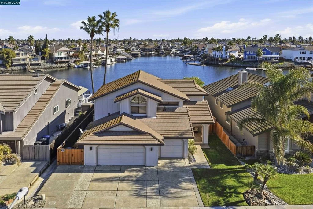 Photo of 2027 Windward Pt