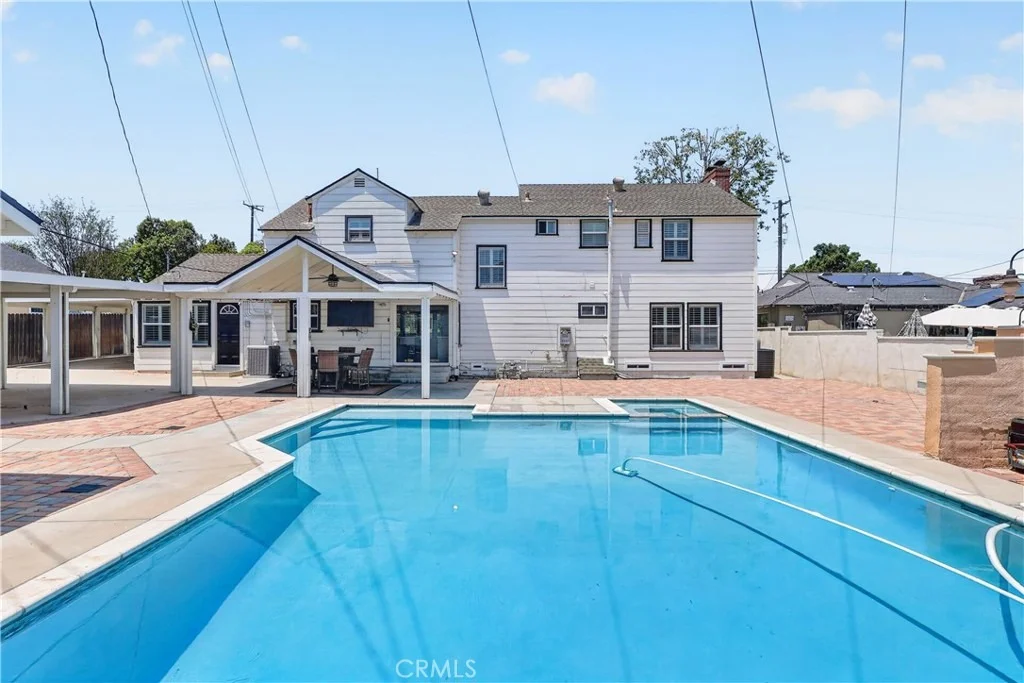 Photo of 10912 La Mirada Blvd