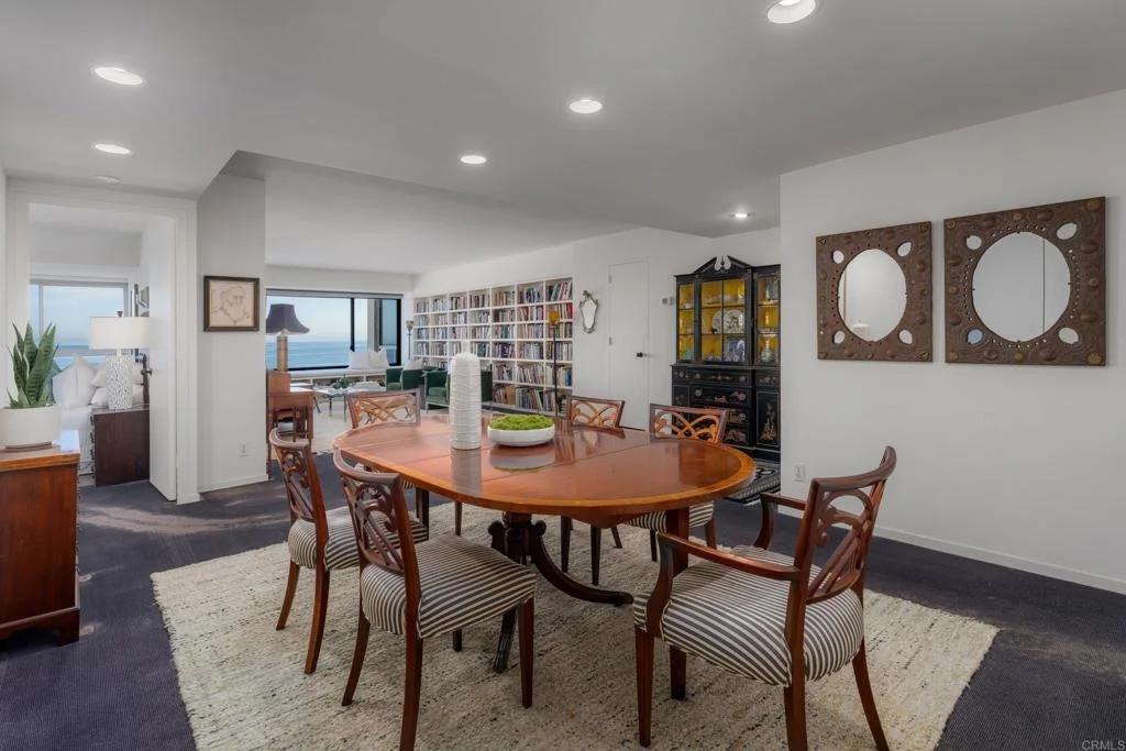 Photo of Unit 5E at 939 Coast Boulevard