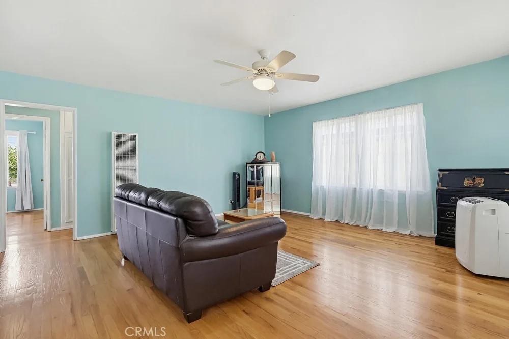Photo of 11521 Liggett