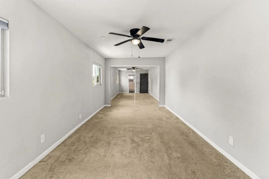 Photo of 6729 Broadway