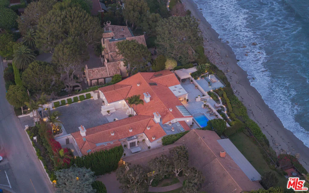 Photo of 29000 Cliffside Drive