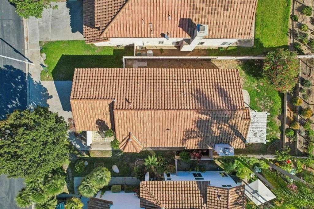 Photo of 2124 Redwood Crst