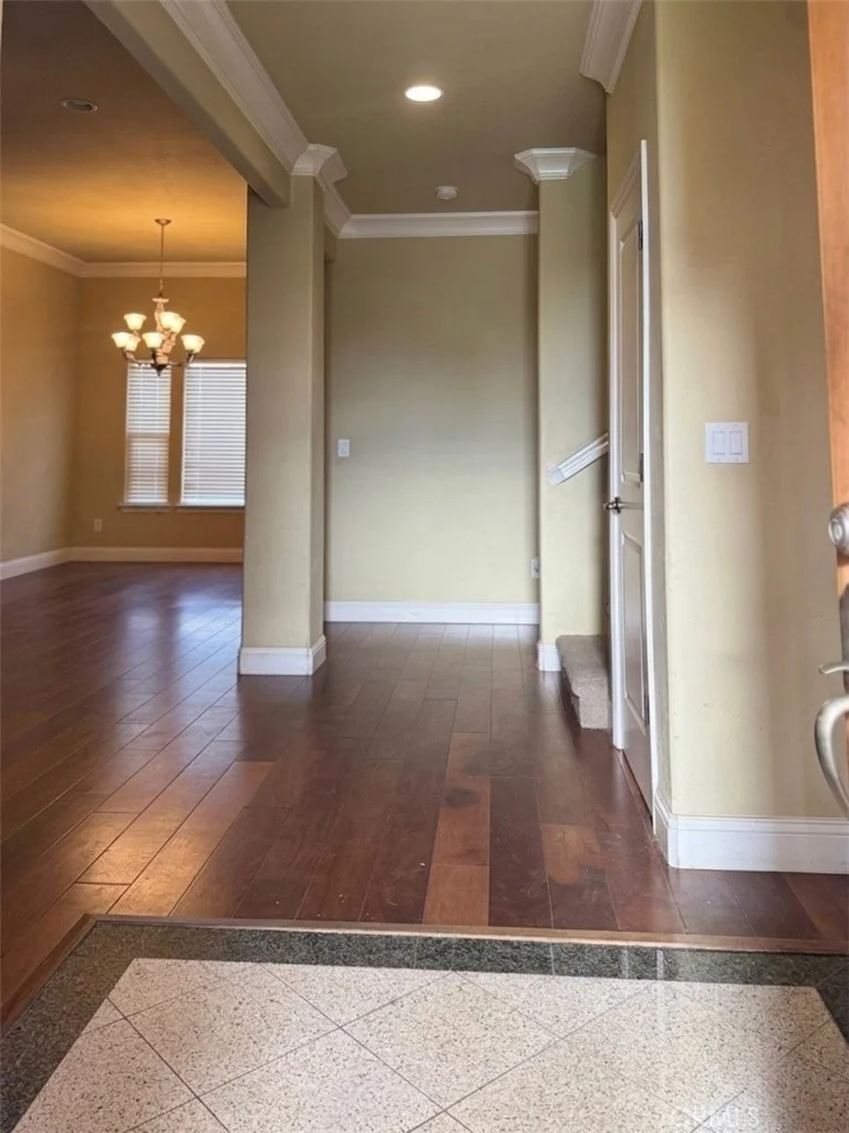 Photo of 82 N Wathen