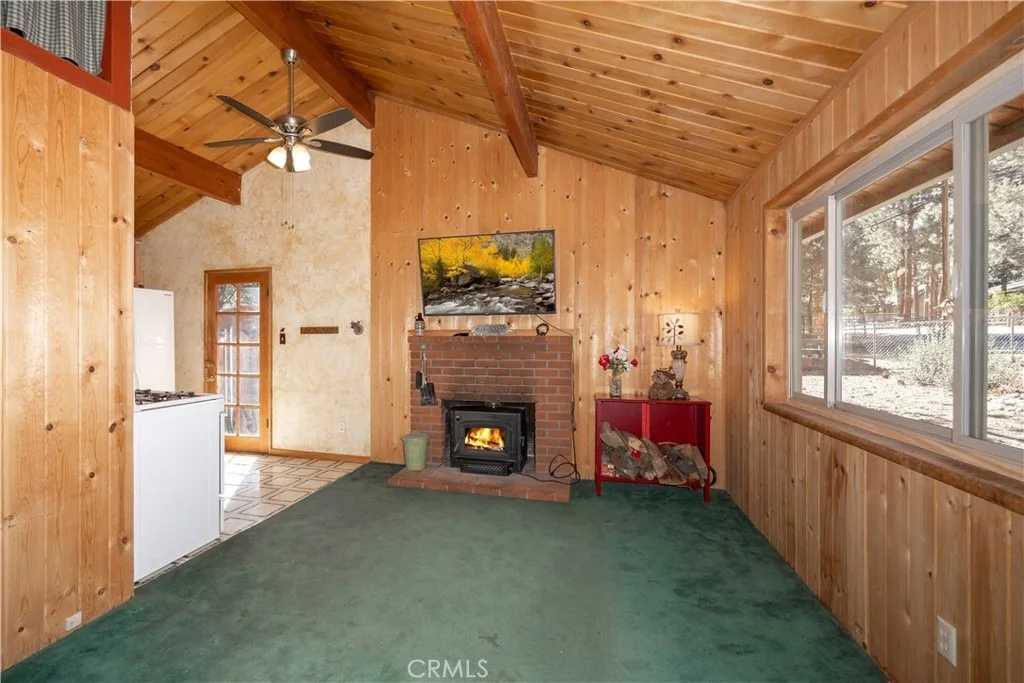 Photo of 337 Holmes Lane