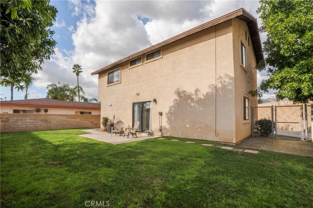 Photo of 700 W 2nd Street