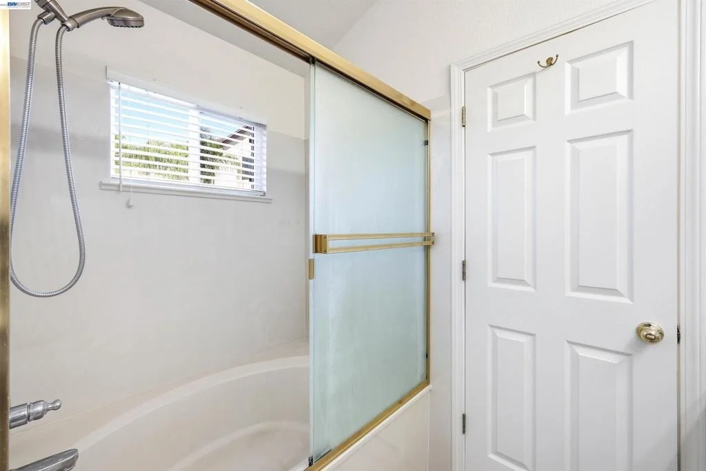 Photo of 2232 Katherine Pl